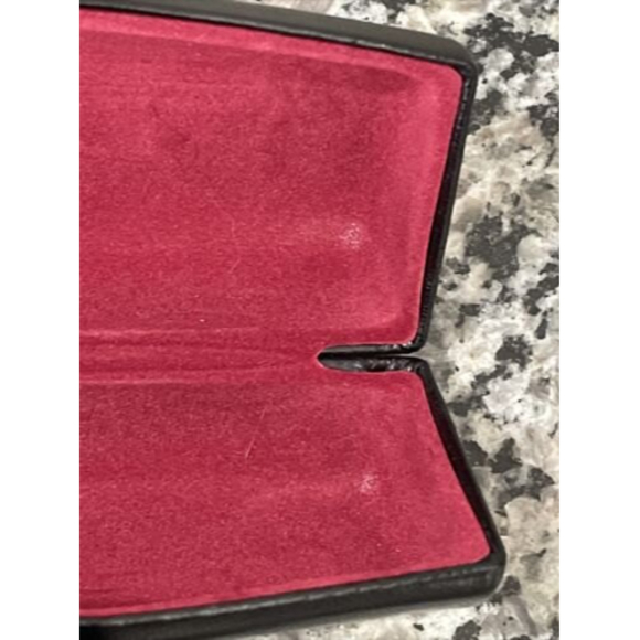 Ellen Tracy Glasses Case Black Hard Shell Red Interior - Picture 9 of 12